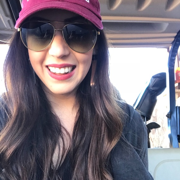 Meet your Posher, Callie - Picture 1 of 1